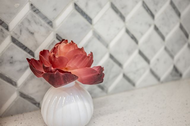 1135 Vintage Avenue, Gainesville, TX 76240