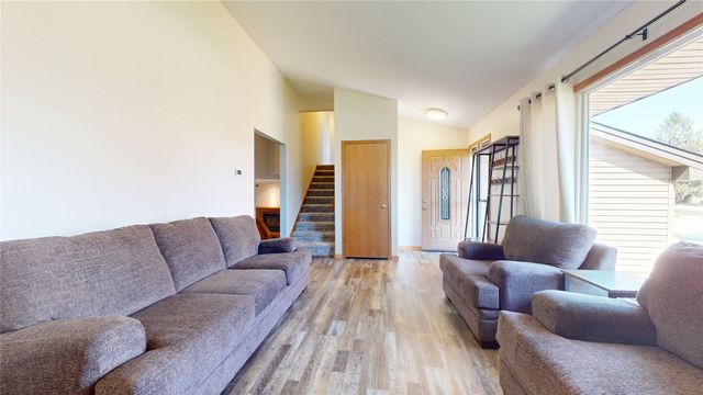 1225 E 14th Street, Norwalk, IA 50211