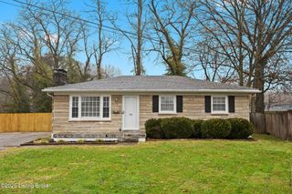 4811 Fister Ct, Louisville, KY 40258