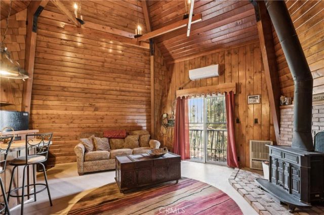 31438 Easy Street, Running Springs, CA 92382