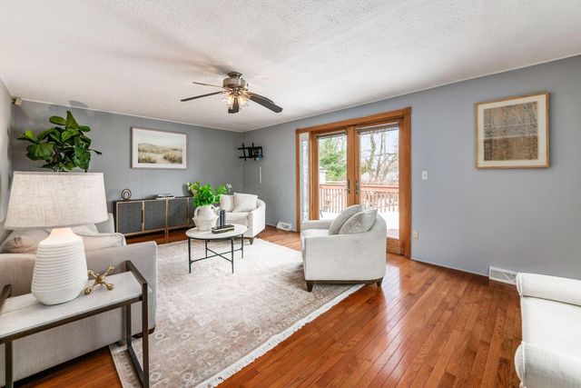 702 E Weisheimer Road, Columbus, OH 43214