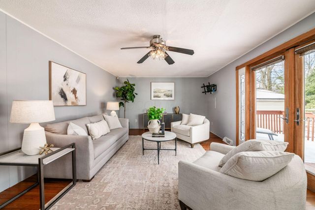 702 E Weisheimer Road, Columbus, OH 43214