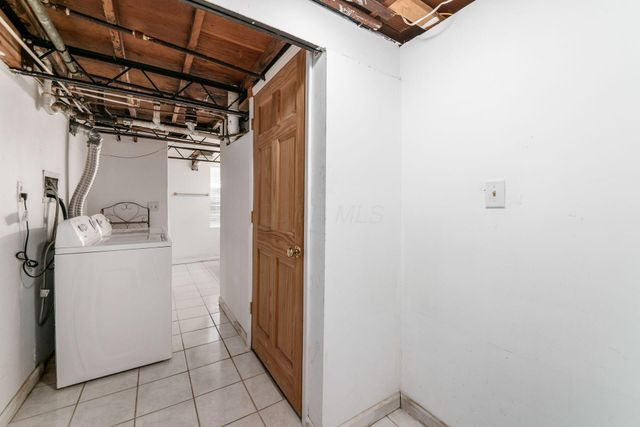 702 E Weisheimer Road, Columbus, OH 43214