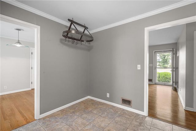 10809 E 47th Street, Kansas City, MO 64133