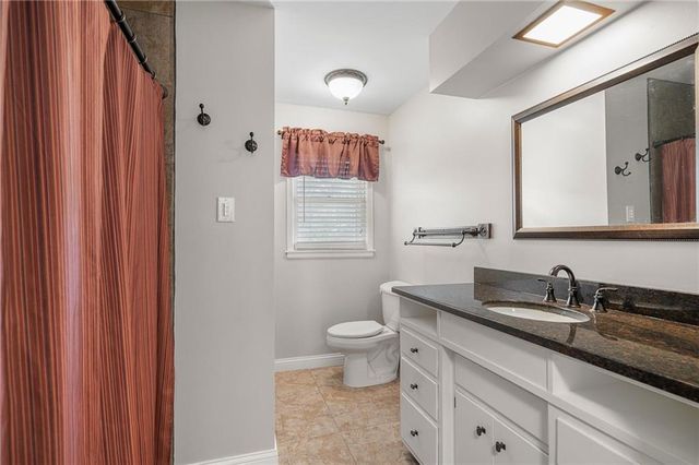10809 E 47th Street, Kansas City, MO 64133