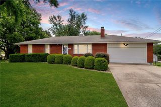 10809 E 47th Street, Kansas City, MO 64133