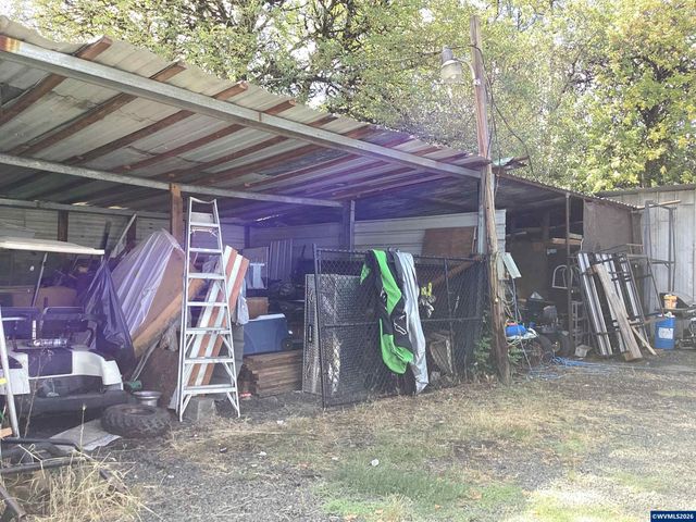 260 Charlotte St NE, Albany, OR 97322