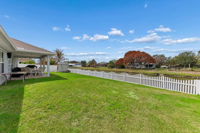 1862 SW Monterrey Lane, Port St. Lucie, FL 34953