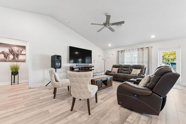 1862 SW Monterrey Lane, Port St. Lucie, FL 34953