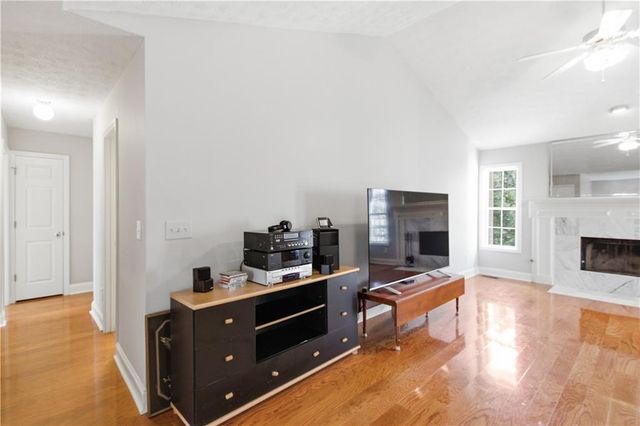 6049 Mill Rose Trace, Flowery Branch, GA 30542