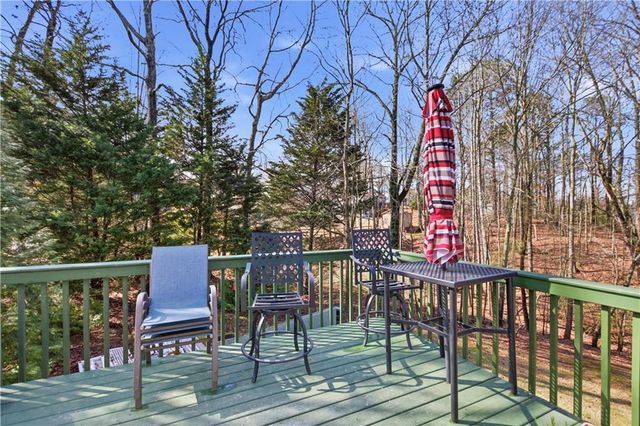 6049 Mill Rose Trace, Flowery Branch, GA 30542