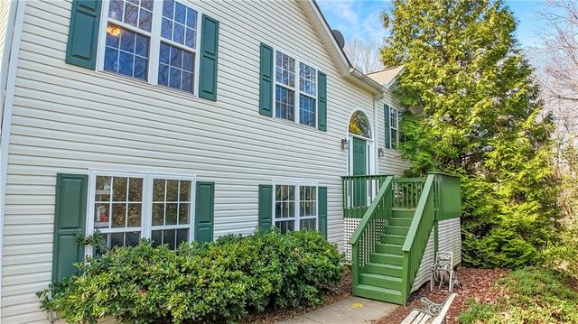 6049 Mill Rose Trace, Flowery Branch, GA 30542