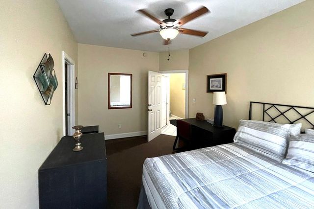 2919 Rosewood Street A, Houston, TX 77004