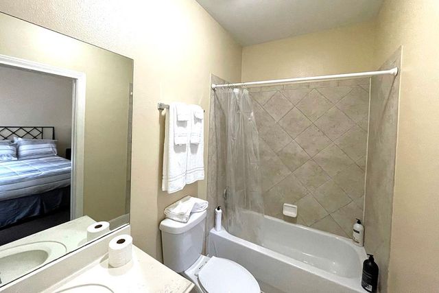 2919 Rosewood Street A, Houston, TX 77004