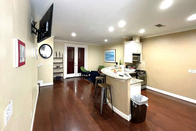 2919 Rosewood Street A, Houston, TX 77004