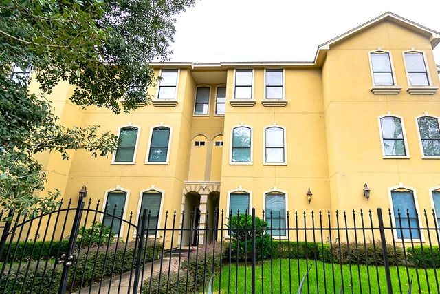 2919 Rosewood Street A, Houston, TX 77004