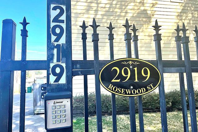 2919 Rosewood Street A, Houston, TX 77004