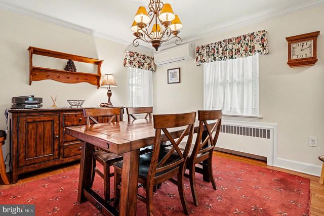 683 RIDGE RD, Spring City, PA 19475