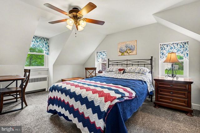 683 RIDGE RD, Spring City, PA 19475