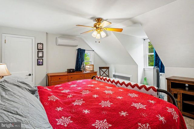 683 RIDGE RD, Spring City, PA 19475