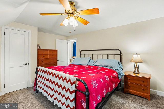 683 RIDGE RD, Spring City, PA 19475
