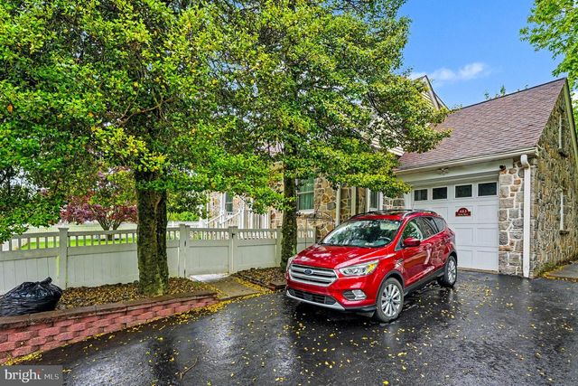 683 RIDGE RD, Spring City, PA 19475