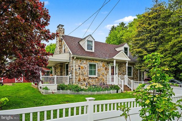 683 RIDGE RD, Spring City, PA 19475