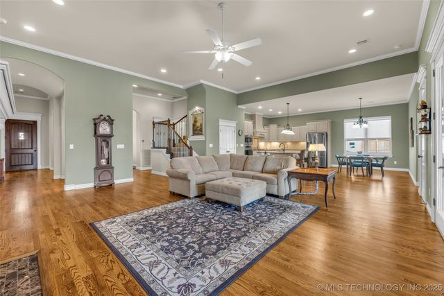 6101 W Birmingham Circle, Broken Arrow, OK 74011