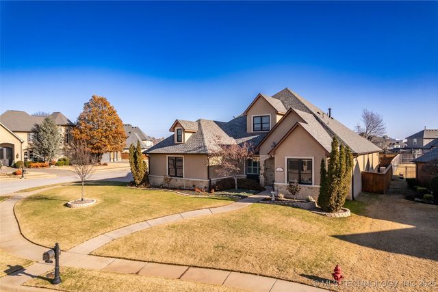 6101 W Birmingham Circle, Broken Arrow, OK 74011