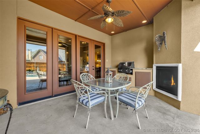 6101 W Birmingham Circle, Broken Arrow, OK 74011