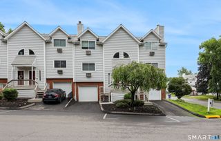925 Oronoke Road 25G, Waterbury, CT 06708