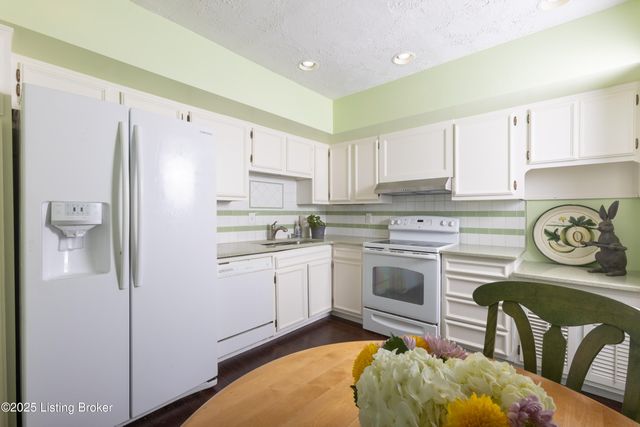 740 Zorn Ave 3F, Louisville, KY 40206