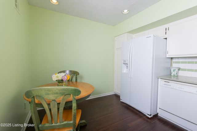 740 Zorn Ave 3F, Louisville, KY 40206