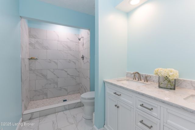 740 Zorn Ave 3F, Louisville, KY 40206