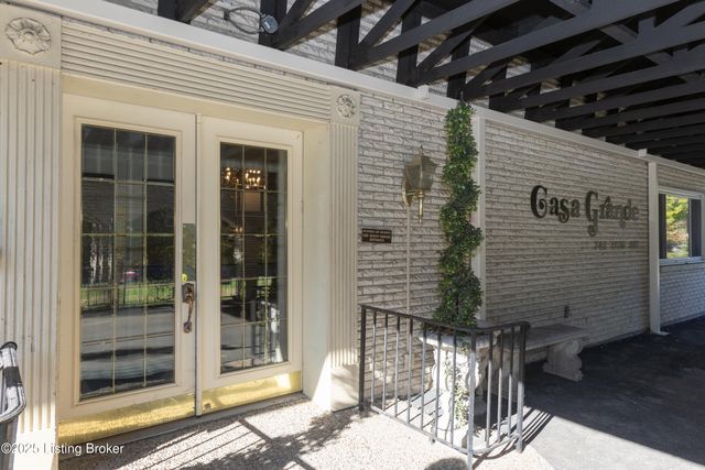 740 Zorn Ave 3F, Louisville, KY 40206