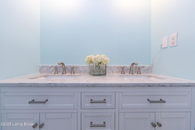 740 Zorn Ave 3F, Louisville, KY 40206