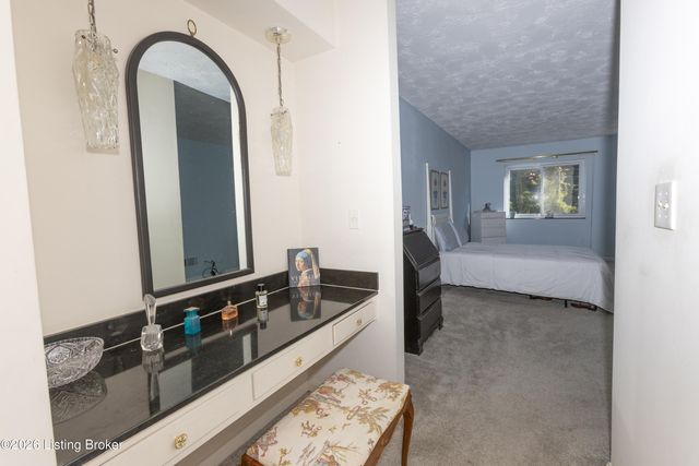 740 Zorn Ave 3F, Louisville, KY 40206