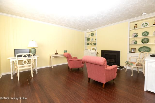 740 Zorn Ave 3F, Louisville, KY 40206