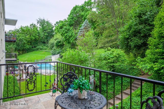 740 Zorn Ave 3F, Louisville, KY 40206