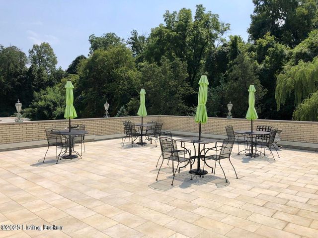 740 Zorn Ave 3F, Louisville, KY 40206