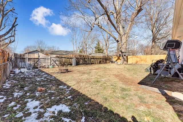 319 S Airwood Avenue, Springfield, MO 65802