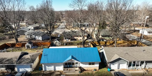 319 S Airwood Avenue, Springfield, MO 65802