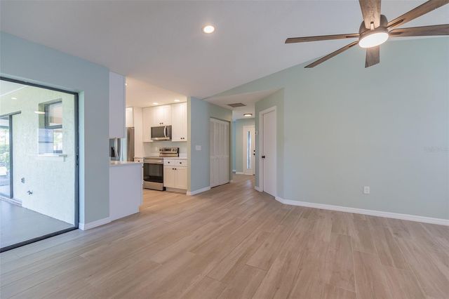 4005 17TH AVENUE W, Bradenton, FL 34205