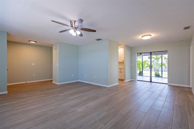 4005 17TH AVENUE W, Bradenton, FL 34205