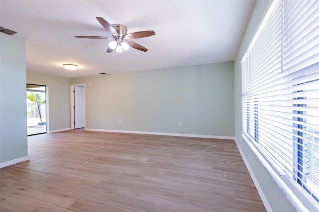4005 17TH AVENUE W, Bradenton, FL 34205