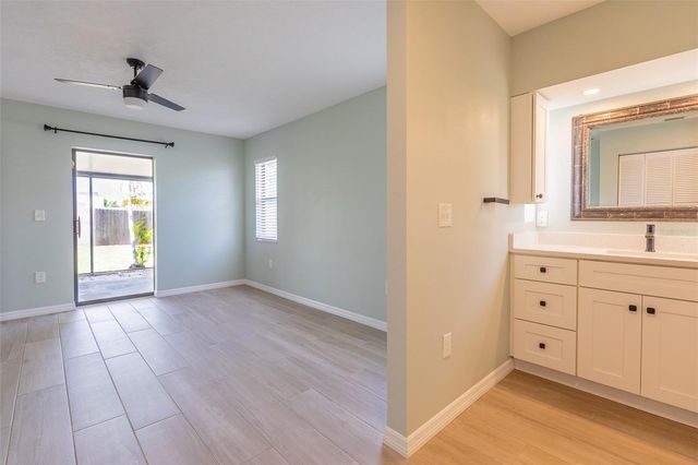 4005 17TH AVENUE W, Bradenton, FL 34205