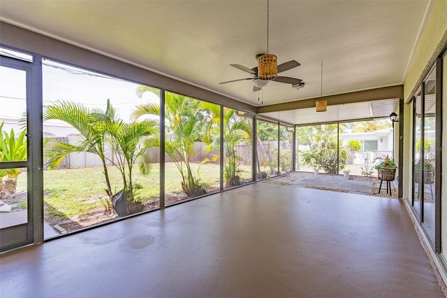 4005 17TH AVENUE W, Bradenton, FL 34205