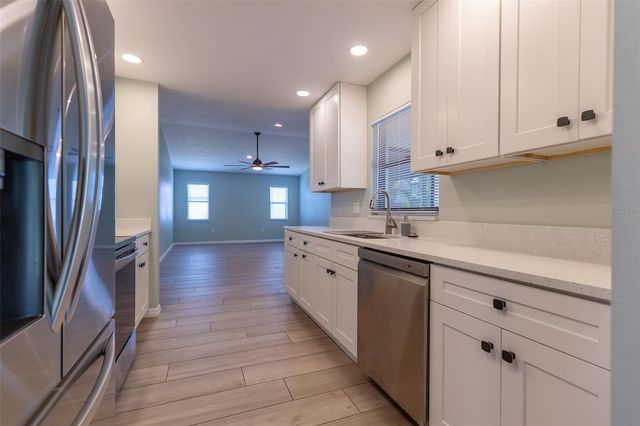 4005 17TH AVENUE W, Bradenton, FL 34205