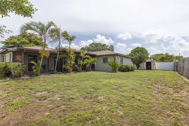 4005 17TH AVENUE W, Bradenton, FL 34205