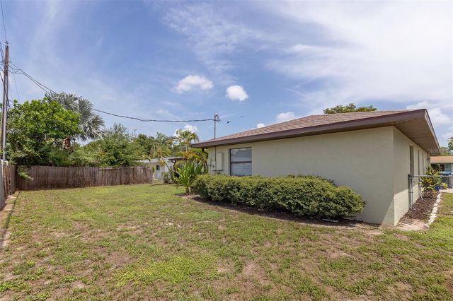 4005 17TH AVENUE W, Bradenton, FL 34205